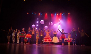 Los Z&iacute;ngaros celebran con &eacute;xito su 2&ordf; gala ambientada en el circo