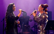 Shakira Mart&iacute;nez y Alba Ed-Dounia emocionan al p&uacute;blico en su concierto en el Teatro Castelar