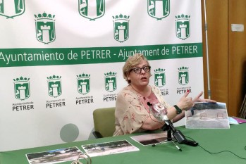 El PP de Petrer denuncia el estado "horroroso" del parque de la calle El Greco