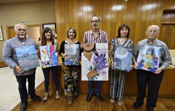 Constantino Callado dise&ntilde;a la portada de la revista de Fiestas Mayores que presentar&aacute; la eldense Inma Arr&aacute;ez