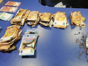Rescatan a una mujer de un incendio que hab&iacute;a provocado ella misma