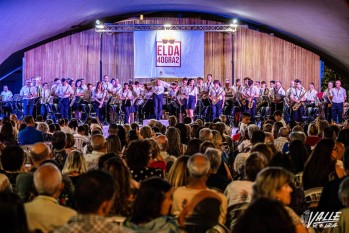La Santa Cecilia ofrece su tradicional concierto de verano en la Plaza Castelar