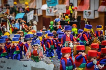 Los playm&oacute;biles festeros ya lucen en la tienda Juguettos de la calle Nueva