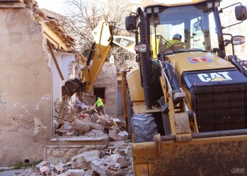 Comienza el derribo para la construcci&oacute;n del consultorio auxiliar Virgen de la Cabeza
