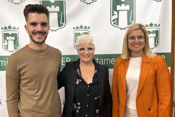 La presentadora Celia Linares pregonar&aacute; la Fiesta de la Santa Cruz