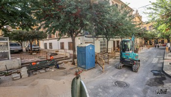 La calle Col&oacute;n renovar&aacute; la red de agua potable para mejorar el suministro