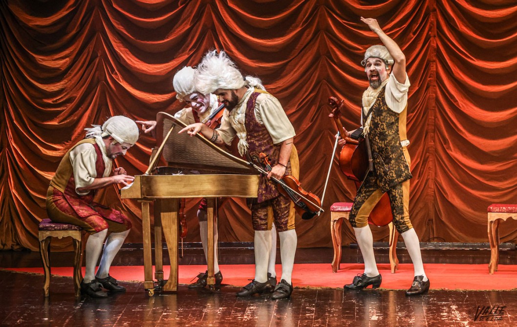 Maestríssimo impresionó al Teatro Castelar Maestríssimo impresionó al Teatro Castelar