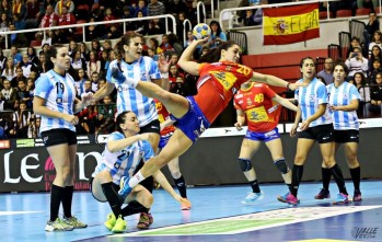 El Ciudad de Elda acoge la gran fiesta del balonmano femenino