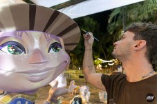 Elda vive una intensa noche de Plant&aacute; para dar la bienvenida a sus Fallas