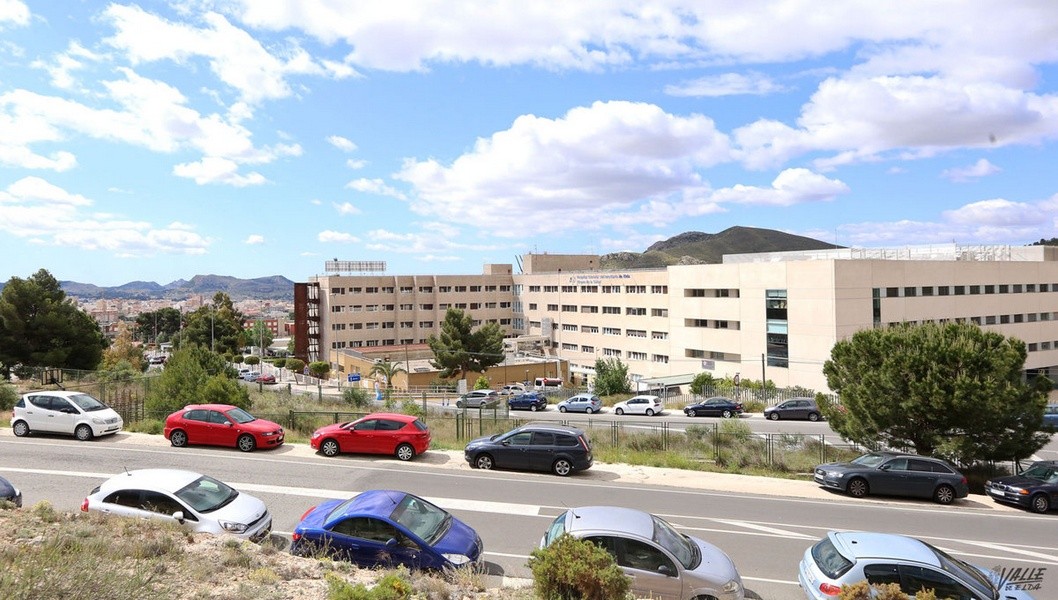 El Departamento de Salud de Elda registra los peores datos de toda la Comunidad Valenciana El Departamento de Salud de Elda registra los peores datos de toda la Comunidad Valenciana