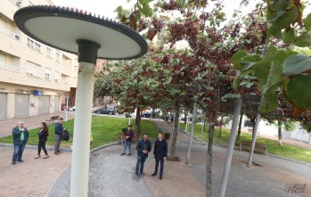Cambian por luces led la iluminaci&oacute;n del Parque Hidalgo Caballero y el Sector Lealtad 