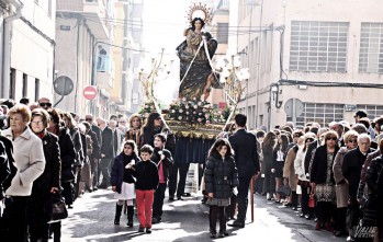 La parroquia de la Inmaculada celebra la festividad de la Pur&iacute;sima con una procesi&oacute;n