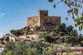 Las grietas del Castillo de Petrer desaparecer&aacute;n en las pr&oacute;ximas semanas