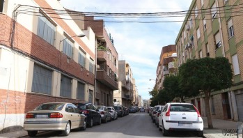 Un polic&iacute;a local de Elda revive a un anciano tras practicarle un masaje cardiaco