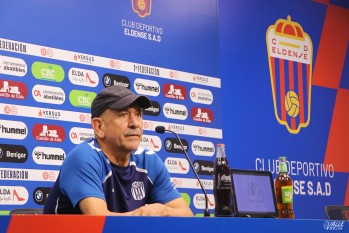 Claudio Barrag&aacute;n: "Si queremos pasar la eliminatoria ante el Real Ja&eacute;n tenemos que dar el 200%"