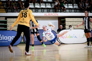 Primera derrota de la temporada para el Elda Prestigio (28-24)