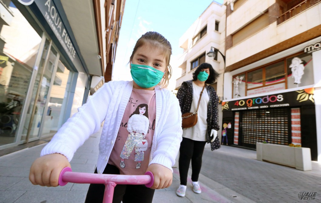 Las mascarillas dejarán de ser obligatorias en exteriores a partir del 26 de junio Las mascarillas dejarán de ser obligatorias en exteriores a partir del 26 de junio