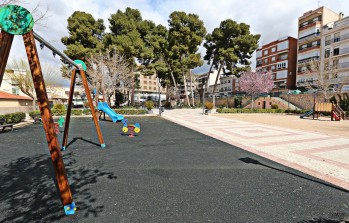 El parque de la Explanada de Petrer se llamar&aacute; &ldquo;Jardines Alcalde Vicente Maestre&rdquo; 
