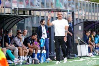 El Eldense acab&oacute; fuera del descenso la primera vuelta la pasada temporada