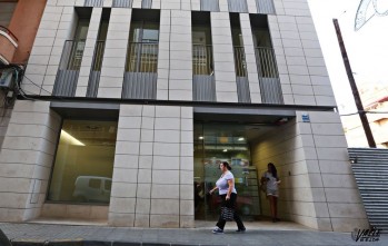 El paro baja en Elda en nueve personas y sube en Petrer con 46 desempleados m&aacute;s