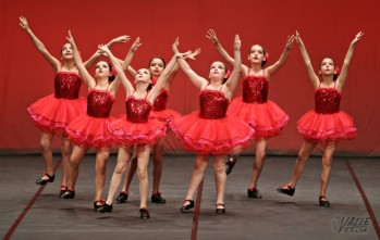 El Ayuntamiento estima que el Certamen Nacional de Danza dej&oacute; en Elda unos 300.000 euros