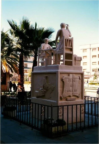 El Monumento al Zapatero. La generosidad de un artista eldense (segunda parte y final)