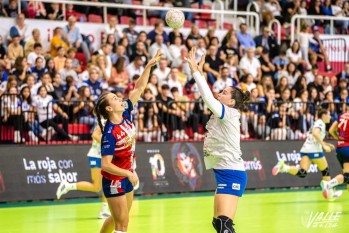 El Elda Prestigio no acaba con su mala racha al perder ante el Guard&eacute;s en casa (25-38)