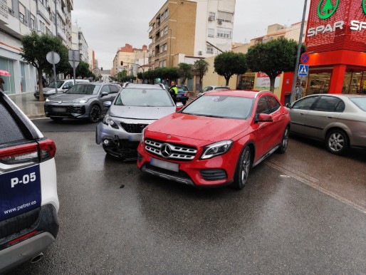 Aparatoso accidente en Petrer