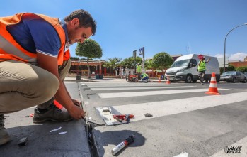 Los pasos de peatones inteligentes en la avenida Reina Sof&iacute;a se iluminar&aacute;n si detectan personas