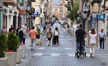 Anuncia tu comercio en grandes pantallas led por 3 euros al d&iacute;a