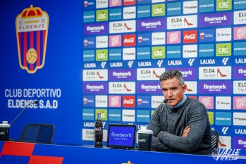 Dani Ponz: "Con el regreso de LaLiga queremos conseguir una victoria en el Nuevo Pepico Amat"