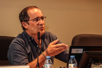 El periodista medioambiental Jos&eacute; Mar&iacute;a Montero inicia el 35&ordm; Oto&ntilde;o Cultural de Petrer
