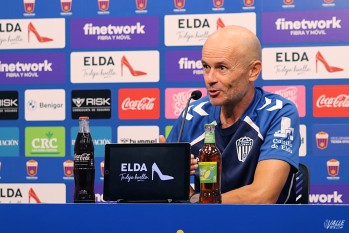 Javi Cabello: "Si queremos ganar al N&aacute;stic tenemos que hacer un partido muy completo"