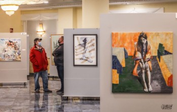 Treinta pintores inauguran la exposici&oacute;n "Lucentum" en los Salones Princesa