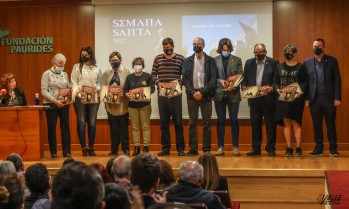 La Semana Santa present&oacute; las revistas de 2021 y 2022