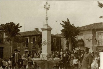 Cien a&ntilde;os del jard&iacute;n de la plaza Sagasta