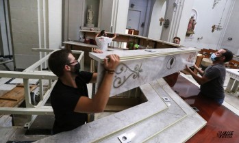 Comienza el montaje del trono&nbsp;de los Santos Patronos para Fiestas Mayores