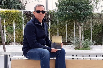 Ram&oacute;n Candelas publica su novela &ldquo;Un amanecer como una puesta de sol&rdquo;