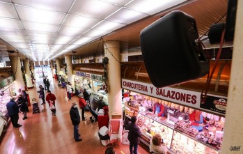 Arreglan para Navidad la megafon&iacute;a de los Mercados