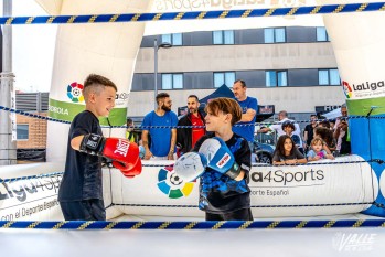 Ma&ntilde;ana deportiva en Elda