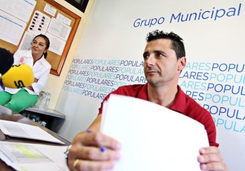 El PP desmiente al equipo de gobierno y afirma que s&iacute; hay dinero para agua caliente en las instalaciones deportivas y para calefacci&oacute;n en Padre Manj&oacute;n