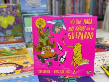 "No hay nada m&aacute;s r&aacute;pido que un guepardo" de Tom Nicoll con ilustraciones de Ross Collins