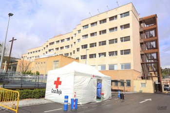El Hospital registra un menor n&uacute;mero de ingresos por COVID-19