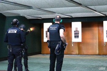 Elda pone en marcha la galer&iacute;a de tiro de la Polic&iacute;a Local