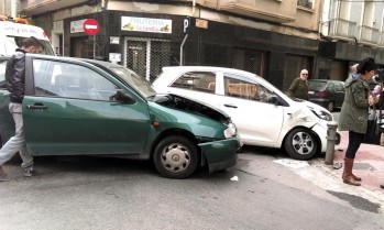 Un accidente de tr&aacute;fico en la intersecci&oacute;n de las calles Nueva y Antonio Maura deja dos heridos