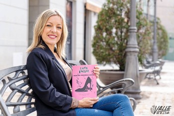Davinia Monedero: "En la pandemia descubr&iacute; mi faceta de escritora"