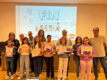 Elda entrega los premios del Segundo Concurso de Narrativa Ilustrada con motivo del Mes del Mayor