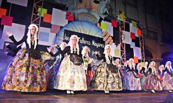 Elda elige la noche del s&aacute;bado a sus Falleras Mayores 2015