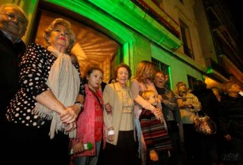 Elda despide a Raquel Botella, due&ntilde;a de la emblem&aacute;tica "Casa de las Beltranas"