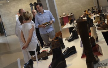 El Museo del Calzado acoge la exposici&oacute;n "La moda a tus pies"